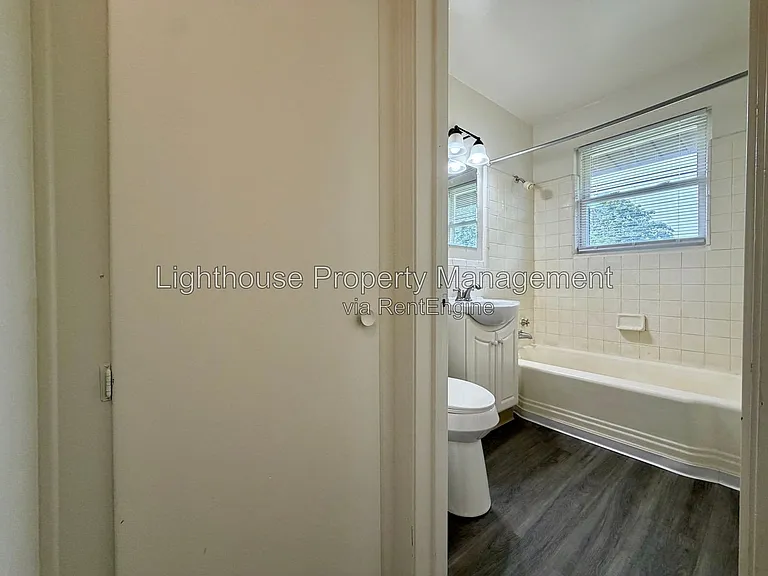 1205 Ottillia St SE #D — Photo 8