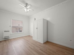 724 S Mariposa, Los Angeles, CA 90005
