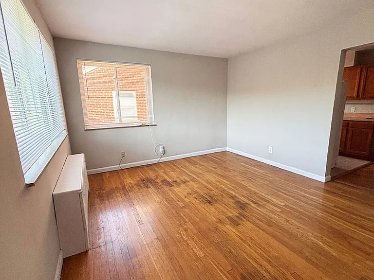 510 Lowell Ave — Photo 8