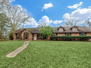 10407 Fairview Dr, Conroe, TX 77385