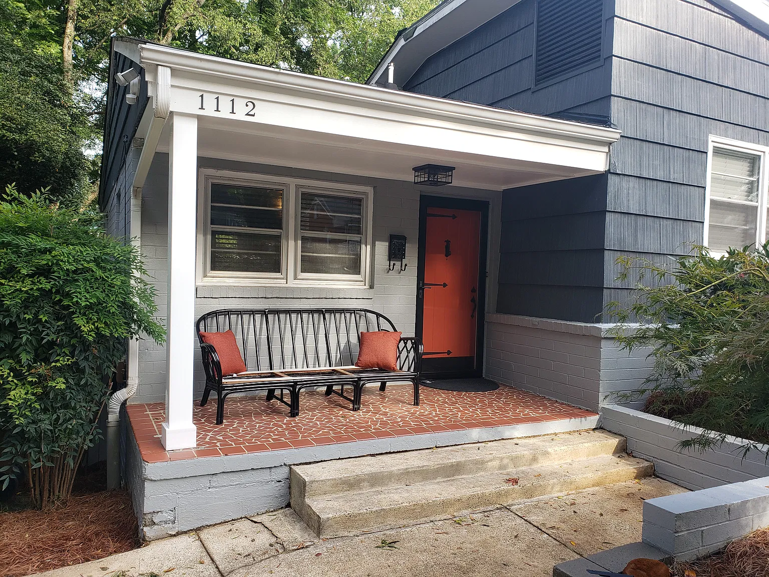 4 bed, 1689 sqft, $2,850 — Photo 2