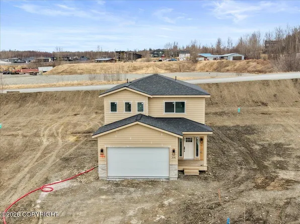 2176 S Skyward View Cir, Palmer, AK 99645