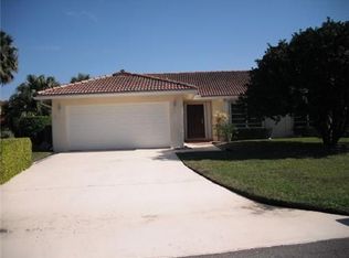 22082 Colony Dr, Boca Raton, FL 33433