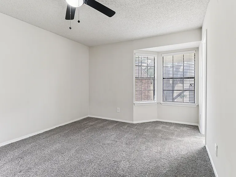 B2 Main room from door