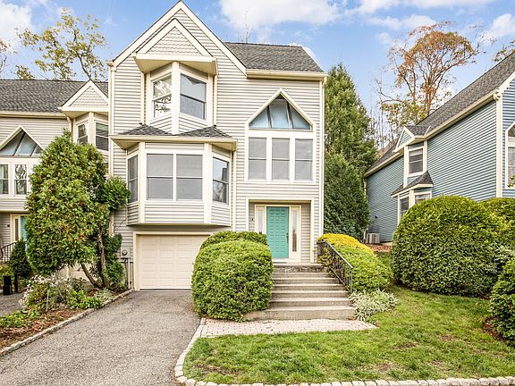14 Lowell Ct Goldens Bridge, NY 10526(03of25).jpg