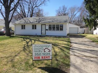 1411 Honeysuckle Ln, Champaign, IL 61821