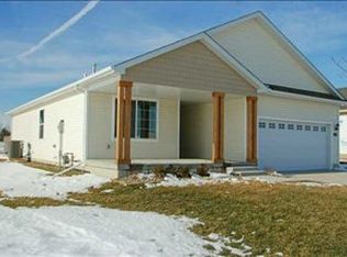 1004 15th Ave SE, Altoona, IA 50009