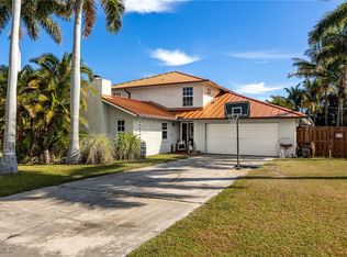 3001 SW 2nd Ct, Cape Coral, FL 33914