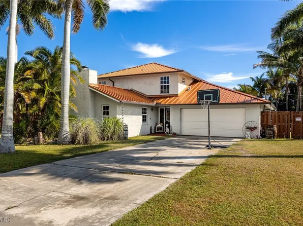 3001 SW 2nd Ct, Cape Coral, FL 33914