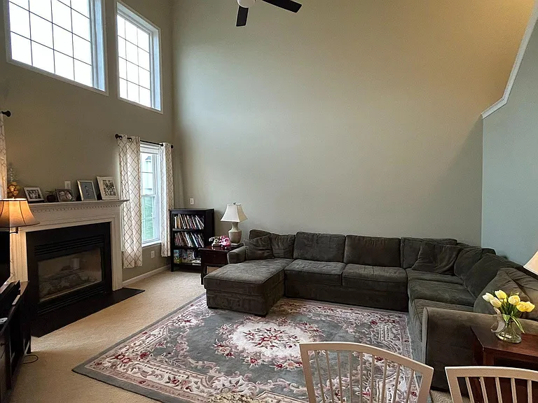 19 Wharton Dr — Photo 9