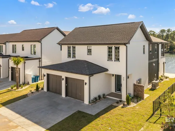 869 Inlet Cir, Gulf Shores, AL 36542