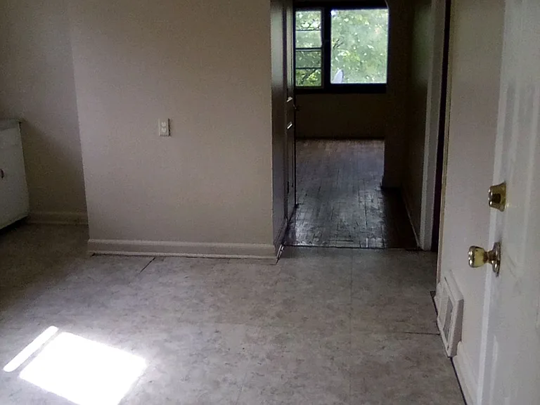 3410A N 23rd St — Photo 3