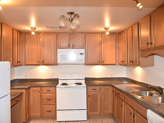 4th image of 2855 Tray Ct