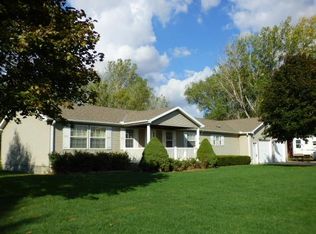 14122 S Rd, Columbus, NE 68601