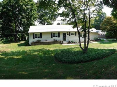 21 Fans Rock Rd, Hamden, CT, 06518