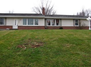 2750 Erb Rd, Saint Louis, MO 63129