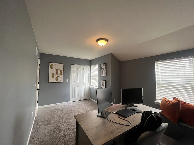 1335 Cambridge Ct — Photo 16