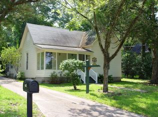51 Bayview Ave S, Fairhope, AL 36532