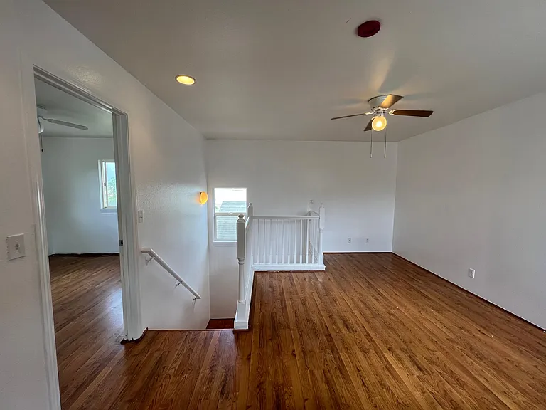 87-1052 Huamoa St — Photo 11