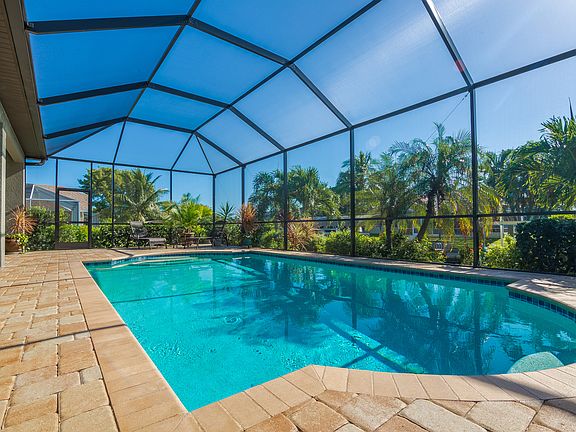 Salt water pool