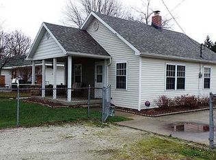 1883 Ashcroft Dr, Oregon, OH 43616