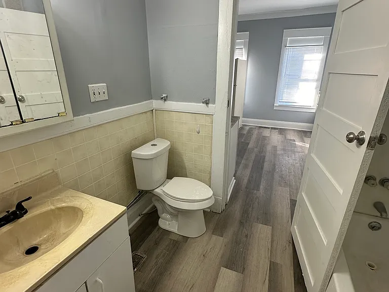 3227 Maple St #2 — Photo 8