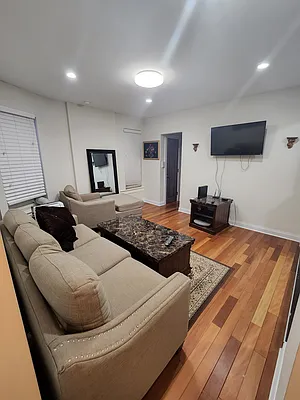 Rented by ONE Manhattan Real Estate | media 6