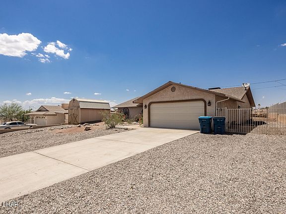 4th image of 3133 Moccasin Dr