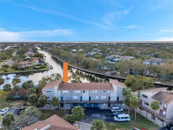 6311 Newtown Cir #11B2, Tampa, FL 33615