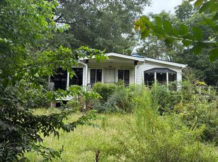 724 Burgess Cir, Broadway, NC 27505