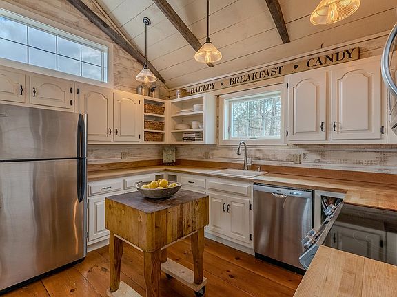 5th image of 384 Alden Road #2