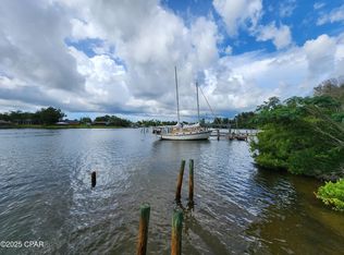 5704 E Highway 98, Panama City, FL 32404