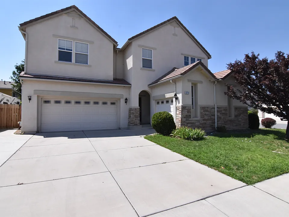6773 Kiskadee Dr
