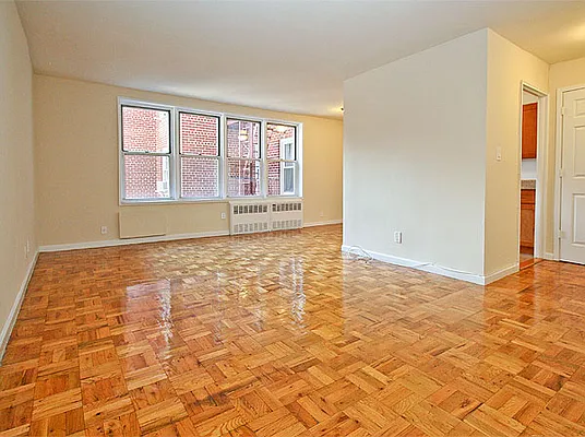Rented by SW Queens Mezzanine | media 9
