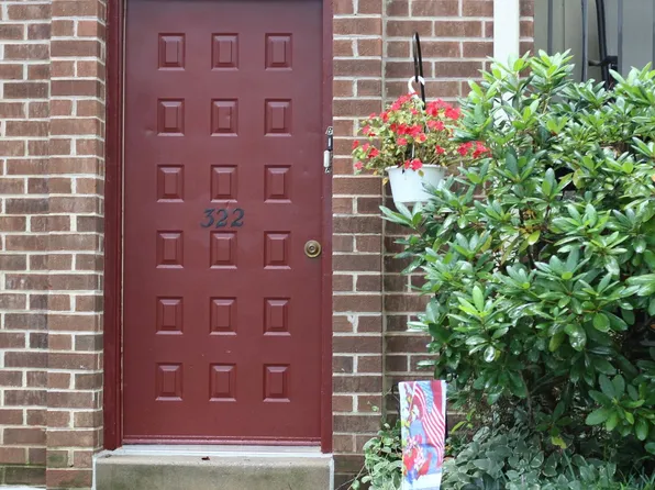 322 Saybrook Ln #B, Wallingford, PA 19086