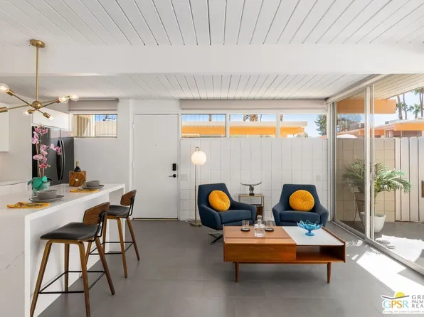 1111 E Palm Canyon Dr #307, Palm Springs, CA 92264