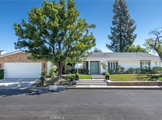 16511 Academia Dr, Encino, CA 91436