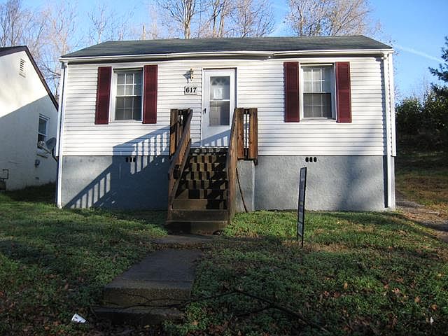 1st image of 617 Orange Ave NW