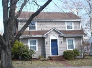 452 Montgomery St, Fall River, MA 02720