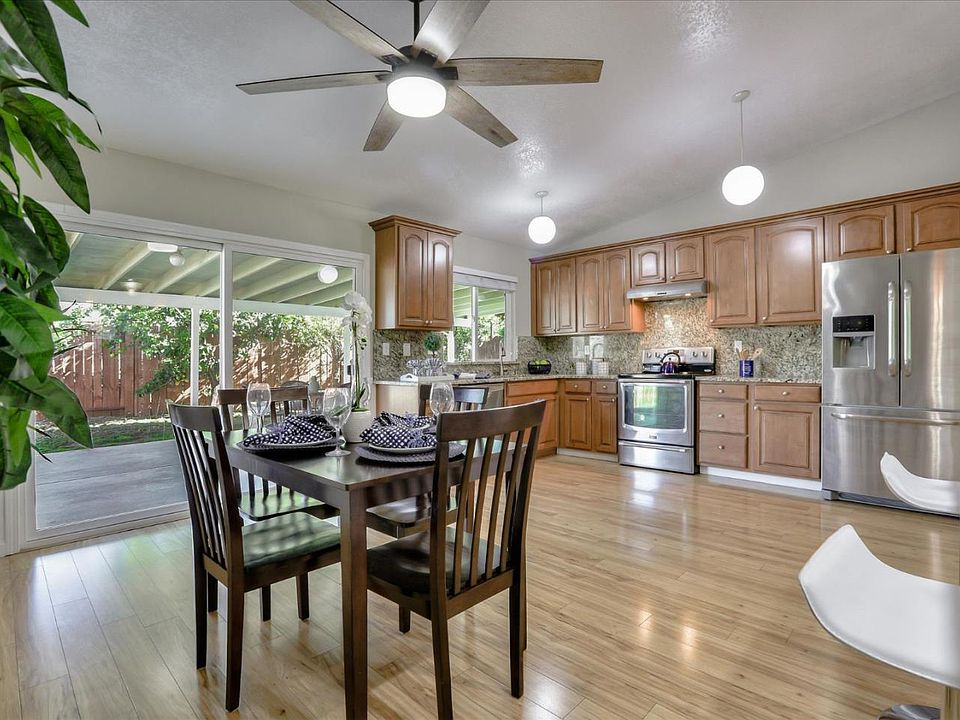 1st image of 2175 Lyons Dr