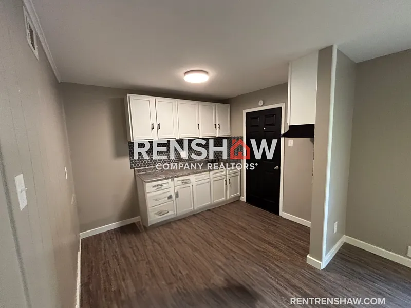 2 bed, 1.0 bath, $725 — Photo 3