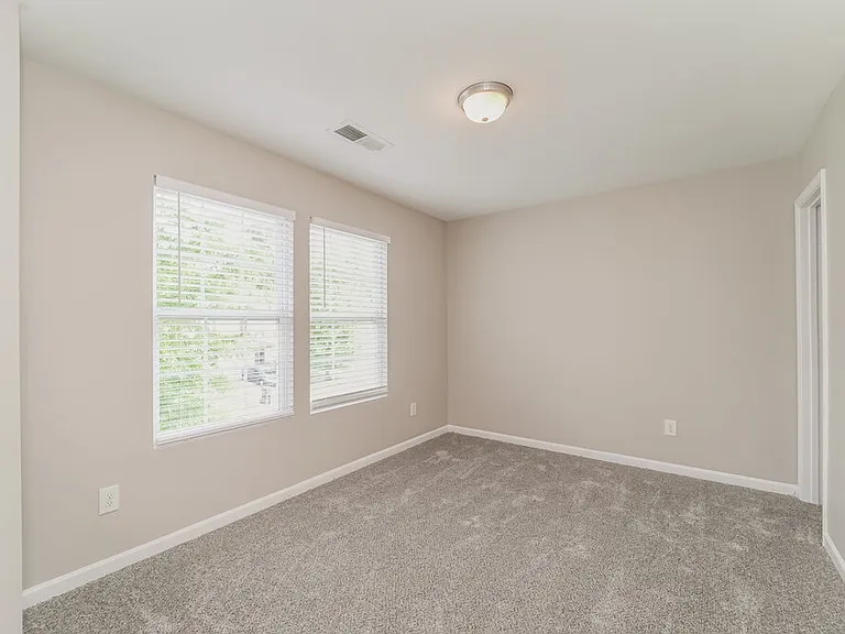 5512 Twin Brook Dr — Photo 13