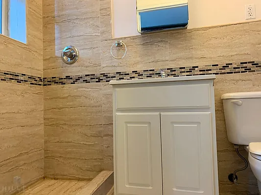 Rented by Hillel Realty Group | media 9