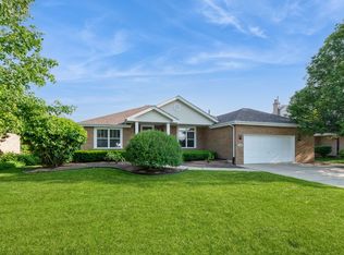 1108 Yamma Rdg, New Lenox, IL 60451