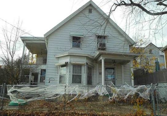 1st image of 112 Tolles St