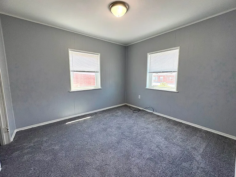 728 George St — Photo 18