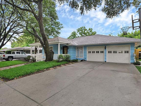 2nd image of 5514 Berry Creek Dr