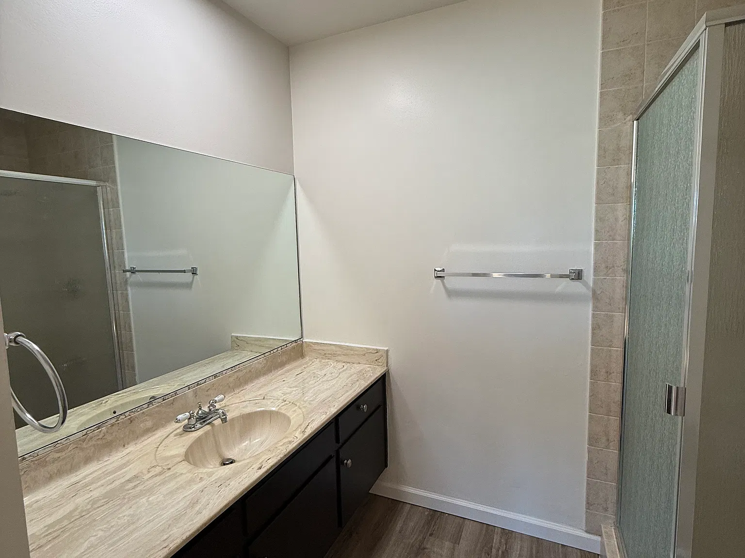 2 bed, 1024 sqft, $2,895 — Photo 2