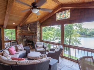 1540 Point Royal Dr, Greensboro, GA 30642