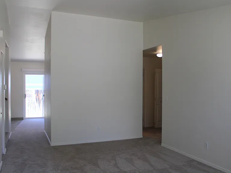 1386 Brown St #B — Photo 2